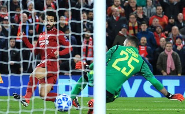  布雷斯特门将超神扑救零封巴黎  